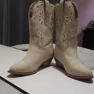 Soda Cream Western Heeled Boots